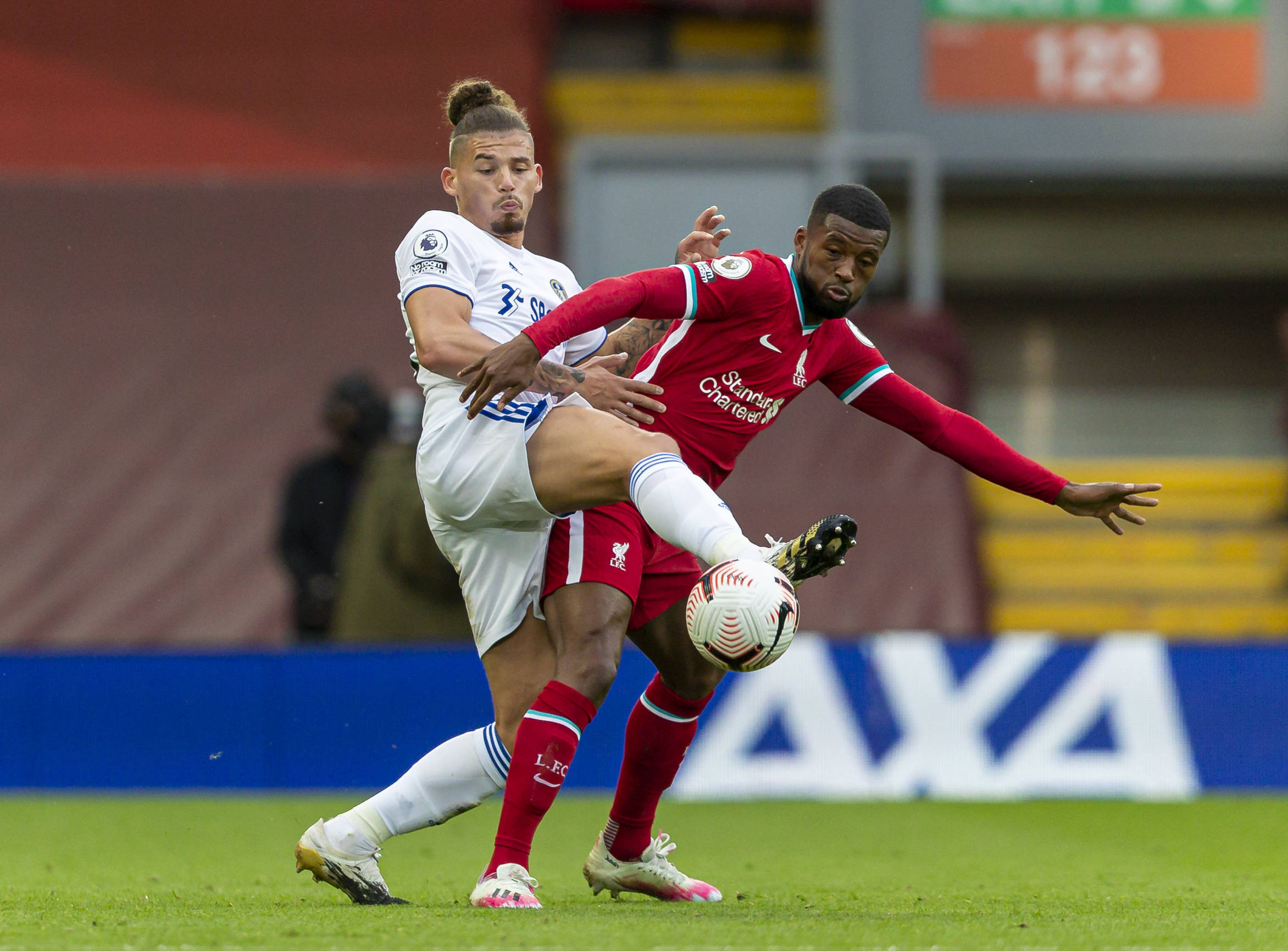 他减少低价 他减少低价